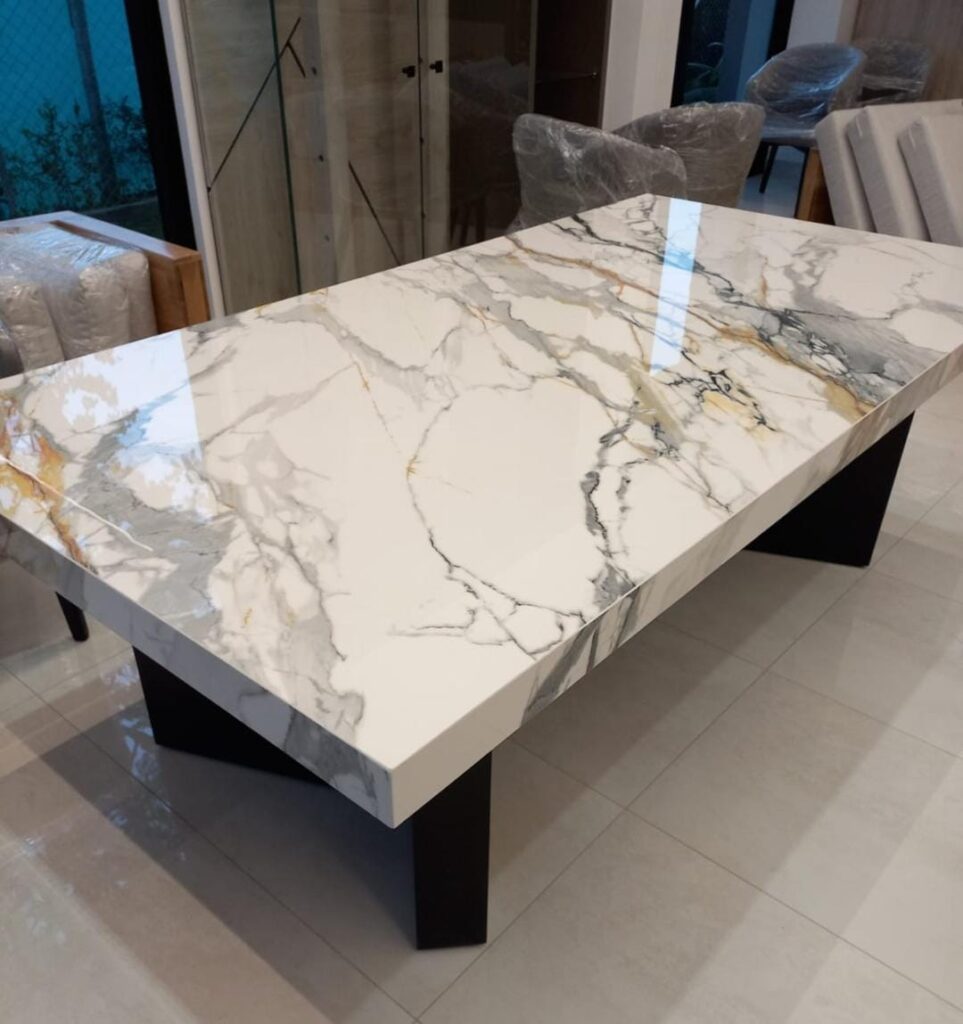 Mesa de mármol (sinterizado)